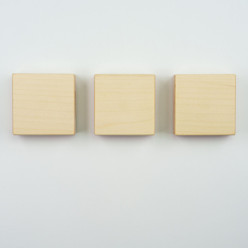 Magnethalter CUBE aus Holz – 3er- oder 4er-Set
