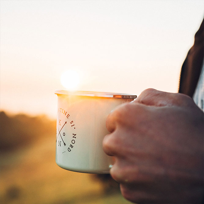 Camping-Tasse aus Emaille – 450 ml